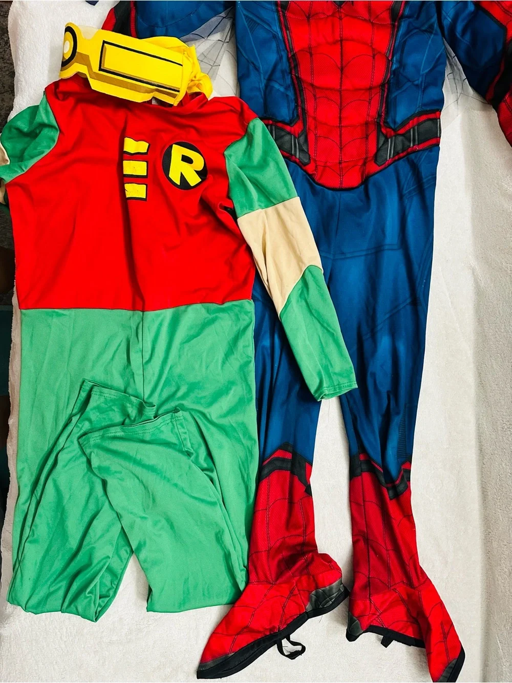 Lot Halloween Boys Costumes Size 6/8 Years Spidermen,Robin Excellent Condition